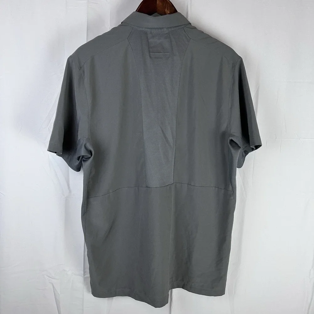 South Dakota‎ Coyotes Polo Shirt Mens Medium Gray Team Issue Football Adidas